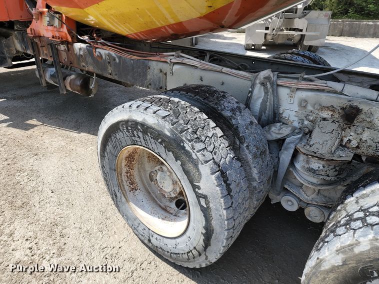 image for item KF9047 2002 Kenworth W900  ready mix truck