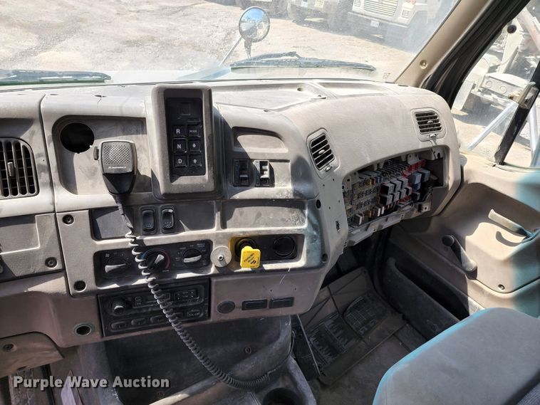 image for item KF9048 2004 Sterling L-Line  ready mix truck