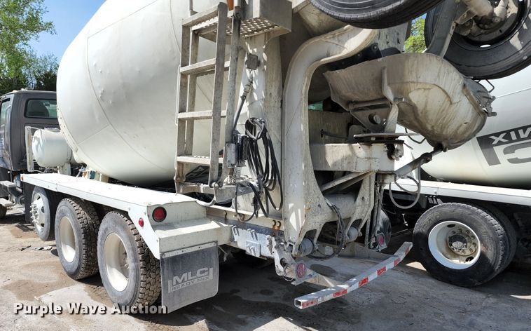 image for item KF9048 2004 Sterling L-Line  ready mix truck