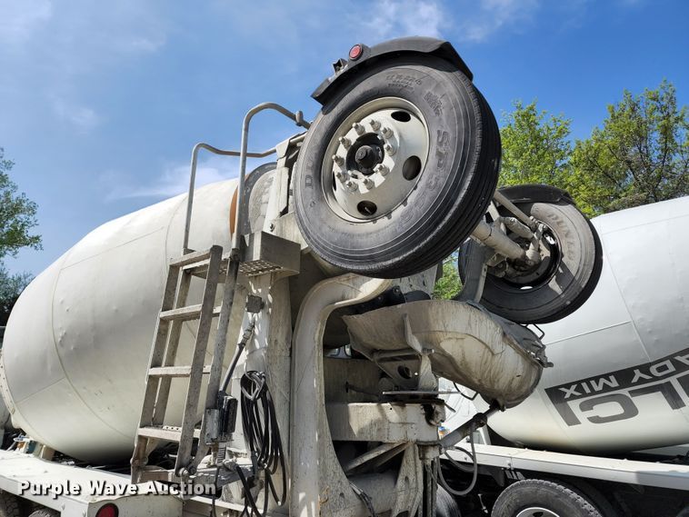 image for item KF9048 2004 Sterling L-Line  ready mix truck