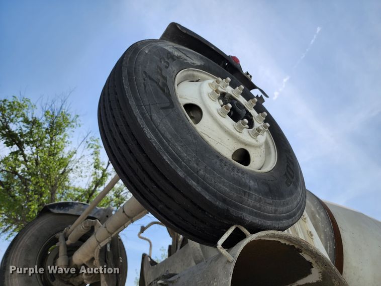 image for item KF9048 2004 Sterling L-Line  ready mix truck