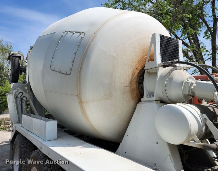 image for item KF9048 2004 Sterling L-Line  ready mix truck