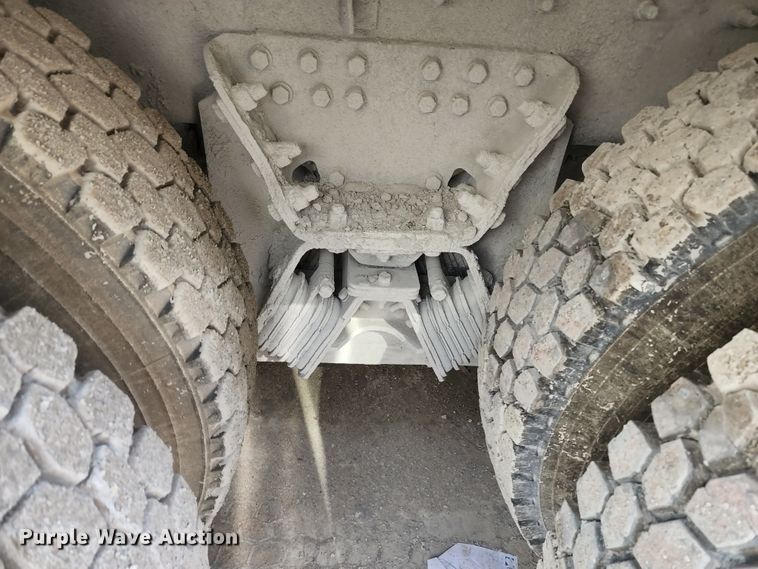 image for item KF9048 2004 Sterling L-Line  ready mix truck