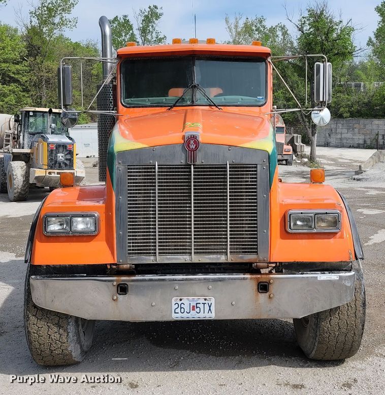 image for item KF9050 2002 Kenworth W900  ready mix truck