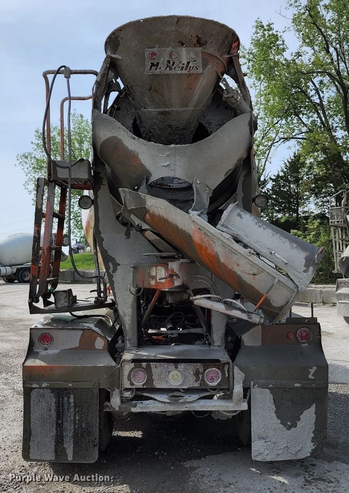 image for item KF9050 2002 Kenworth W900  ready mix truck