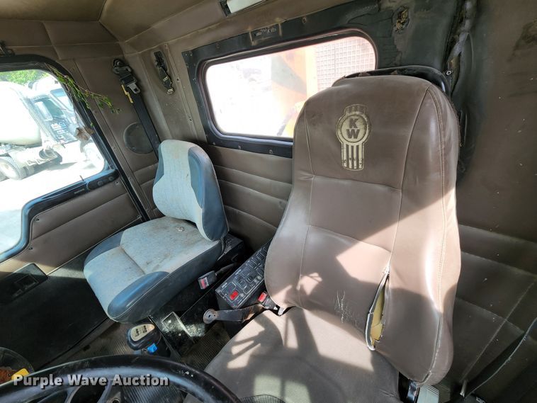 image for item KF9050 2002 Kenworth W900  ready mix truck