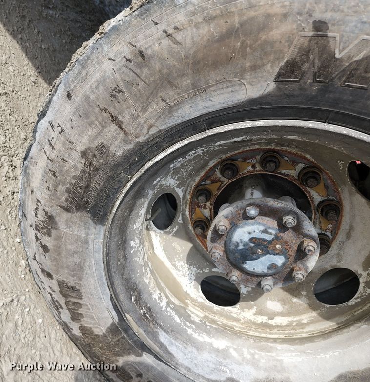 image for item KF9050 2002 Kenworth W900  ready mix truck