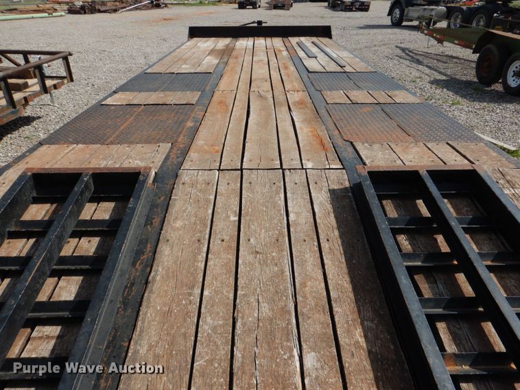 image for item KP9072 2015 Interstate 20DT  equipment trailer