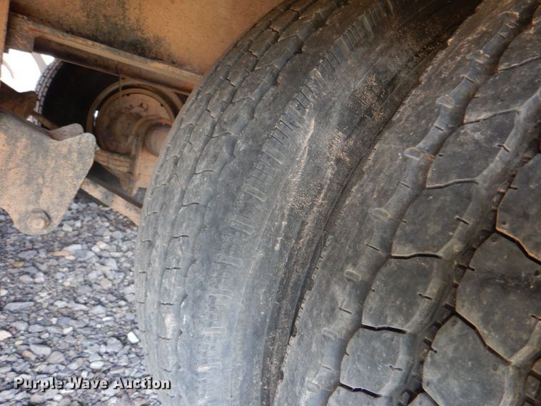 image for item KP9072 2015 Interstate 20DT  equipment trailer