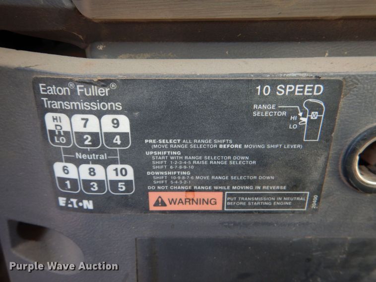 image for item KP9074 2008 Mack CHU613  water truck