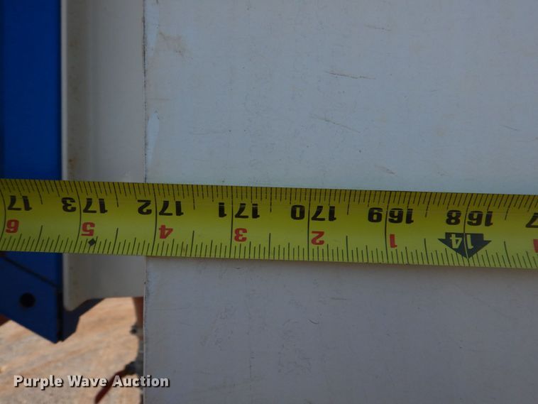 image for item KP9074 2008 Mack CHU613  water truck