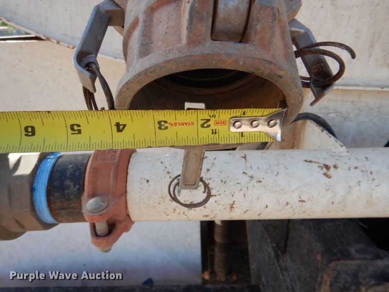 image for item KP9074 2008 Mack CHU613  water truck