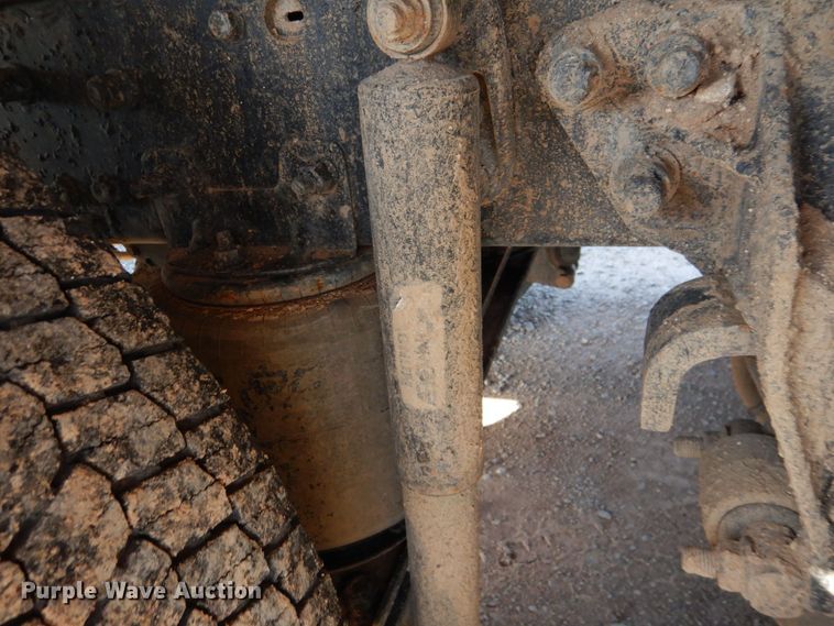 image for item KP9074 2008 Mack CHU613  water truck