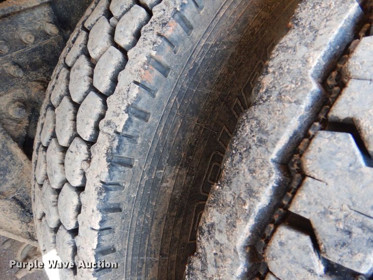 image for item KP9074 2008 Mack CHU613  water truck