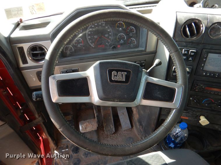 image for item KP9075 2013 Caterpillar CT660  vacuum truck