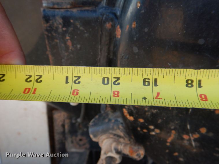 image for item KP9075 2013 Caterpillar CT660  vacuum truck