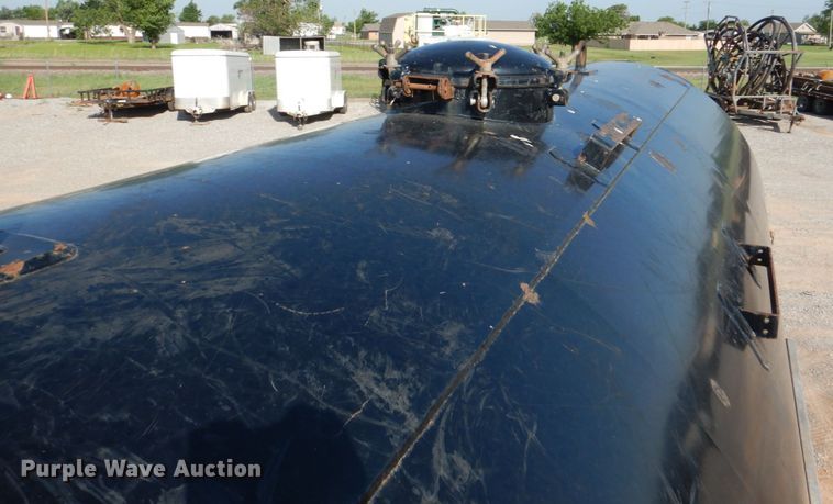 image for item KP9075 2013 Caterpillar CT660  vacuum truck