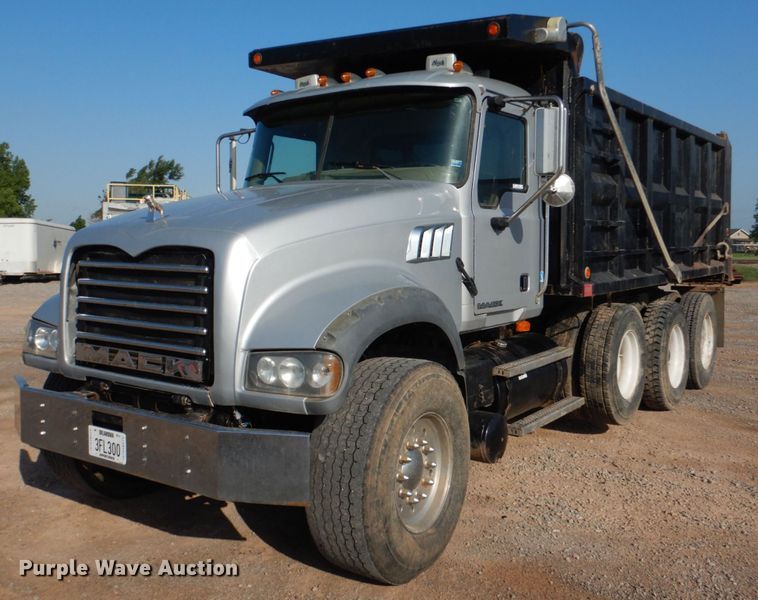image for item KP9076 2009 Mack Granite GU713  dump truck