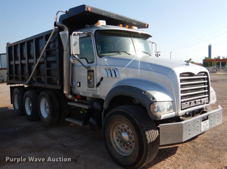 image for item KP9076 2009 Mack Granite GU713  dump truck