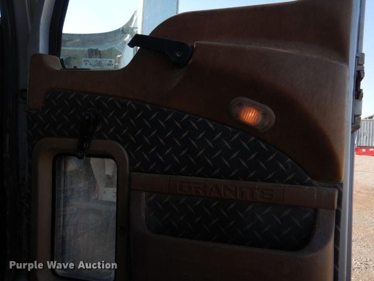 image for item KP9076 2009 Mack Granite GU713  dump truck