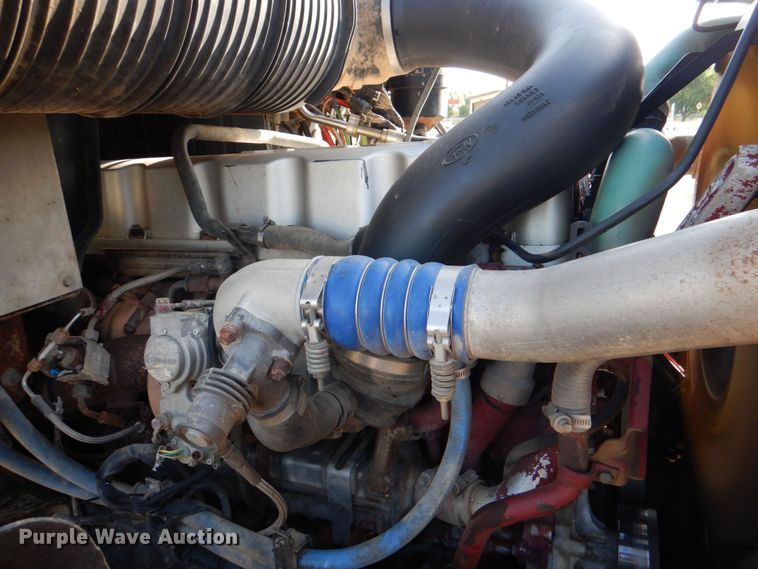 image for item KP9076 2009 Mack Granite GU713  dump truck