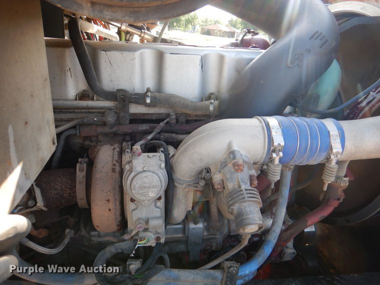 image for item KP9076 2009 Mack Granite GU713  dump truck