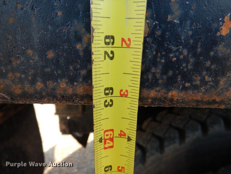 image for item KP9076 2009 Mack Granite GU713  dump truck