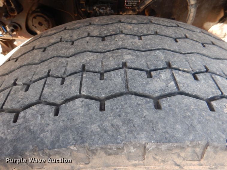 image for item KP9076 2009 Mack Granite GU713  dump truck