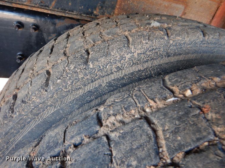 image for item KP9076 2009 Mack Granite GU713  dump truck