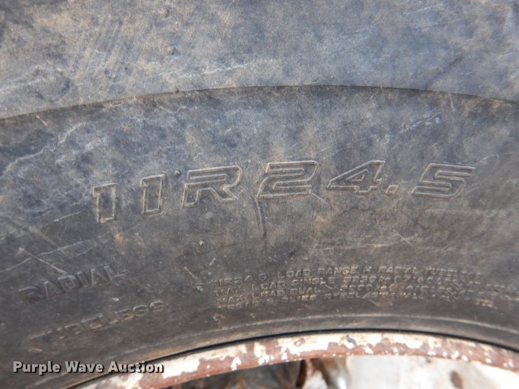 image for item KP9076 2009 Mack Granite GU713  dump truck