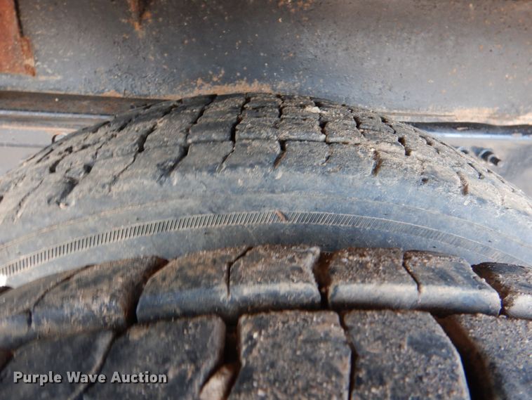 image for item KP9076 2009 Mack Granite GU713  dump truck