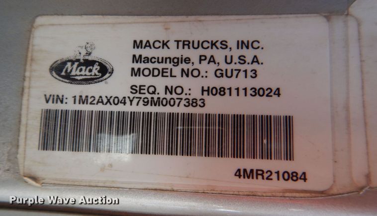 image for item KP9076 2009 Mack Granite GU713  dump truck