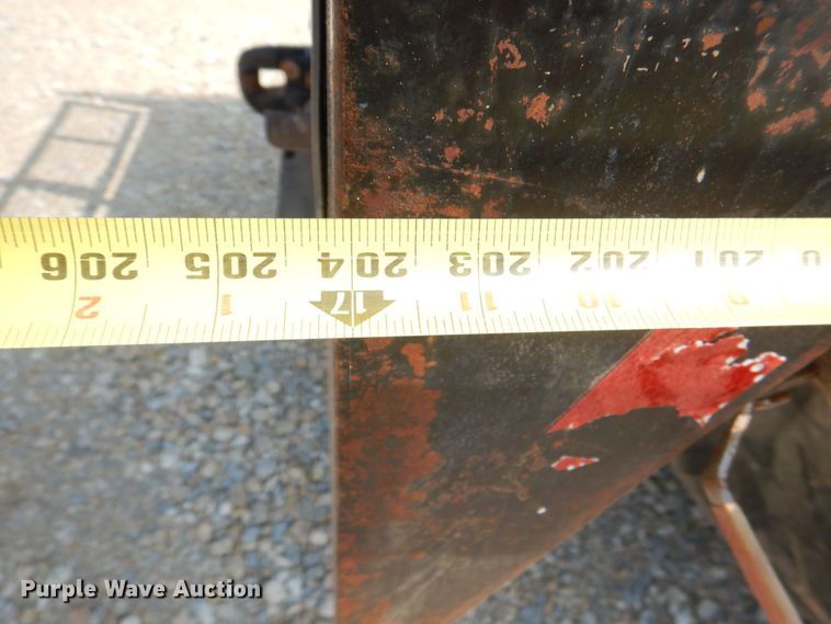 image for item KP9120 1995 Mack CH613  water truck