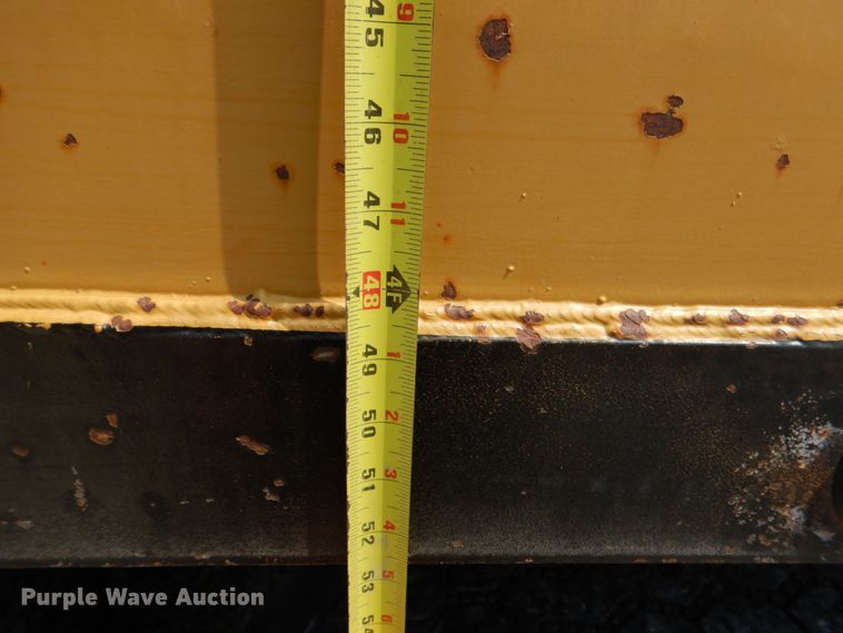 image for item KP9120 1995 Mack CH613  water truck