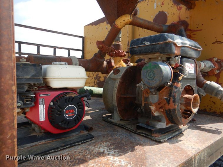 image for item KP9120 1995 Mack CH613  water truck