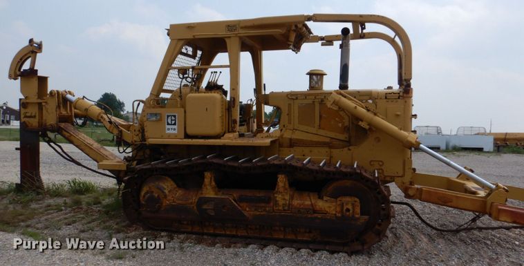 image for item KP9129 1979 Caterpillar D7G  cable plow