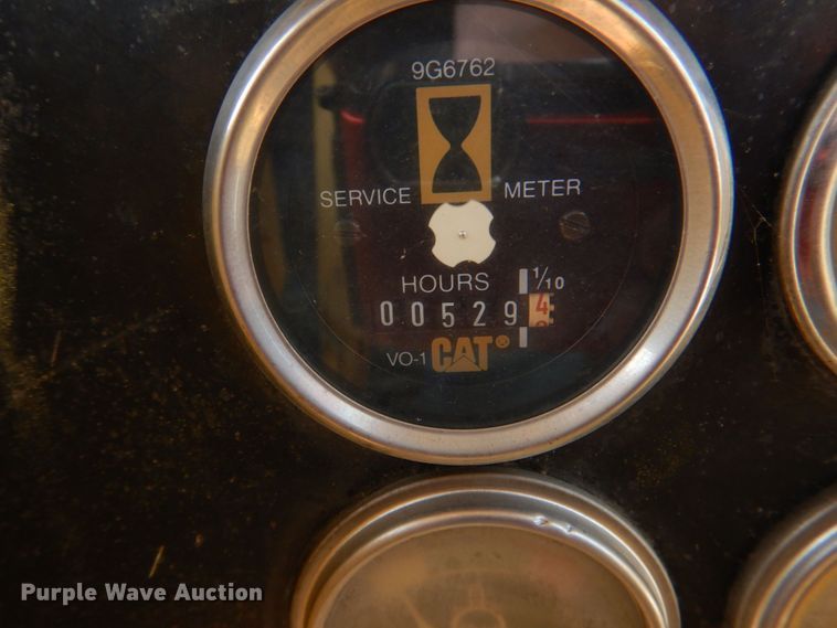 image for item KP9129 1979 Caterpillar D7G  cable plow