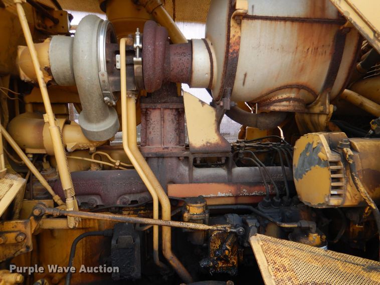 image for item KP9129 1979 Caterpillar D7G  cable plow