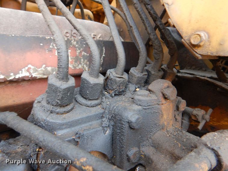 image for item KP9129 1979 Caterpillar D7G  cable plow