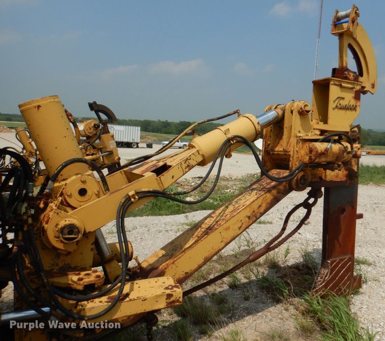 image for item KP9129 1979 Caterpillar D7G  cable plow