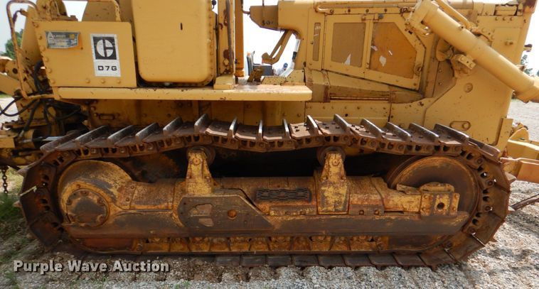 image for item KP9129 1979 Caterpillar D7G  cable plow