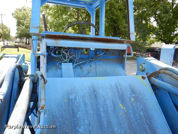 image for item KR9301 Mustang 770  wheel loader