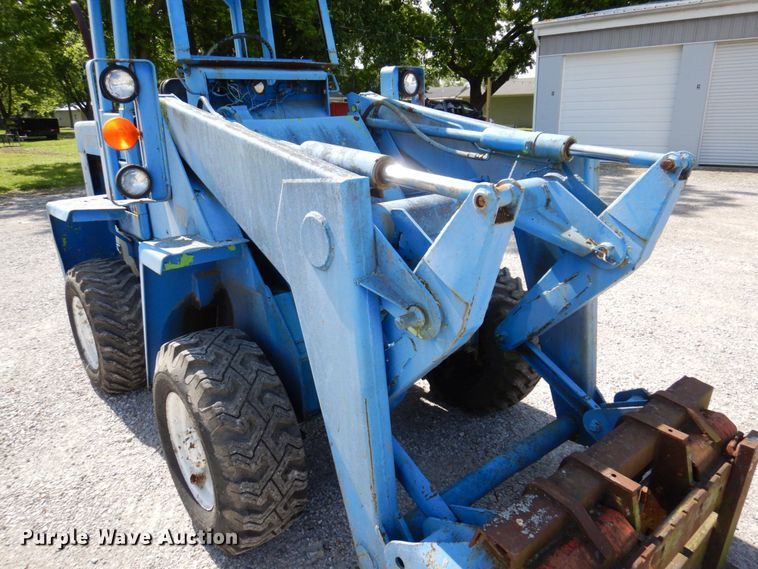 image for item KR9301 Mustang 770  wheel loader