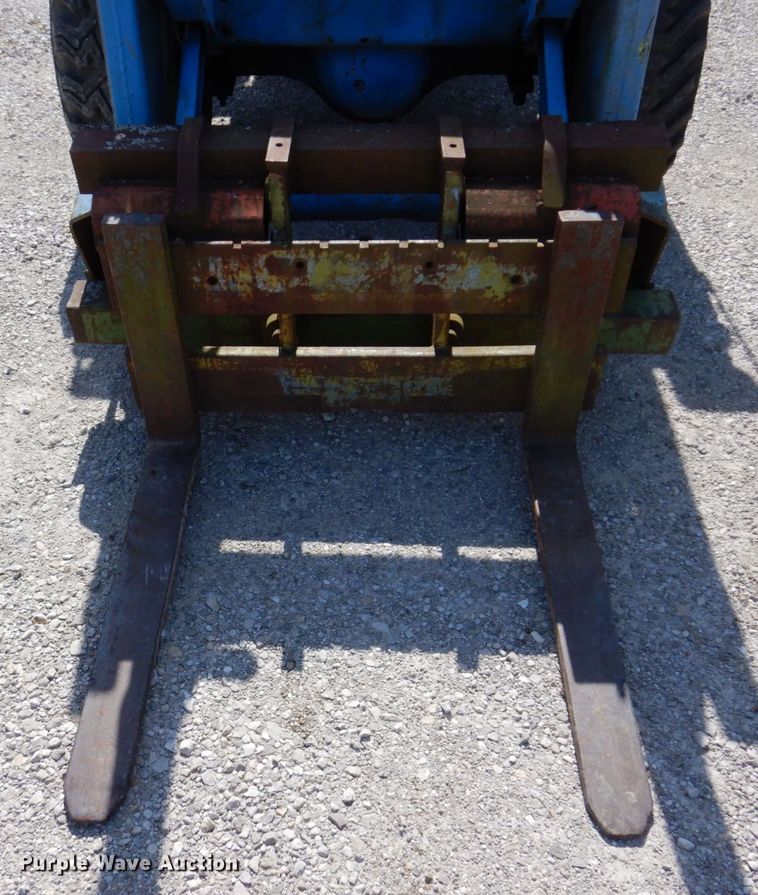 image for item KR9301 Mustang 770  wheel loader