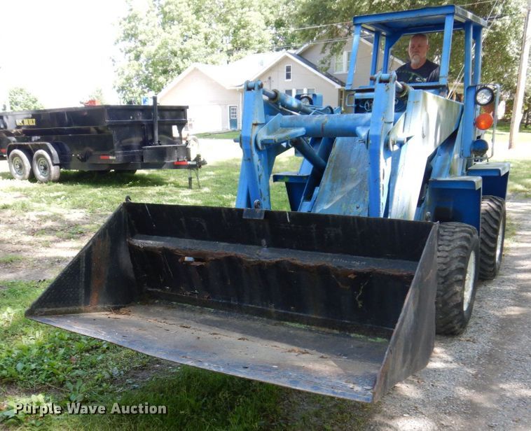 image for item KR9301 Mustang 770  wheel loader