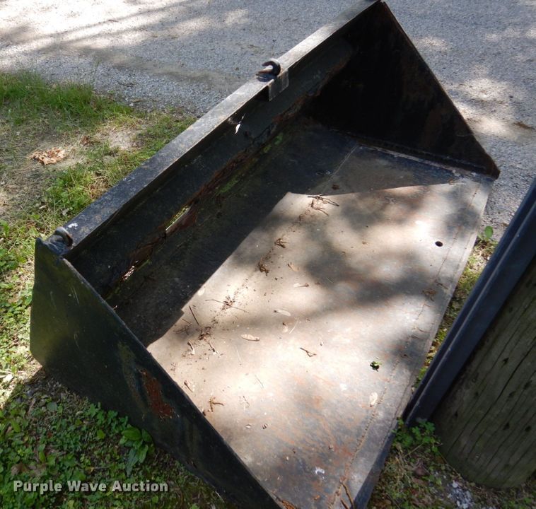 image for item KR9301 Mustang 770  wheel loader