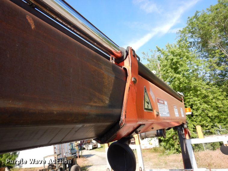 image for item KR9302 2005 Freightliner Business Class M2  crane truck