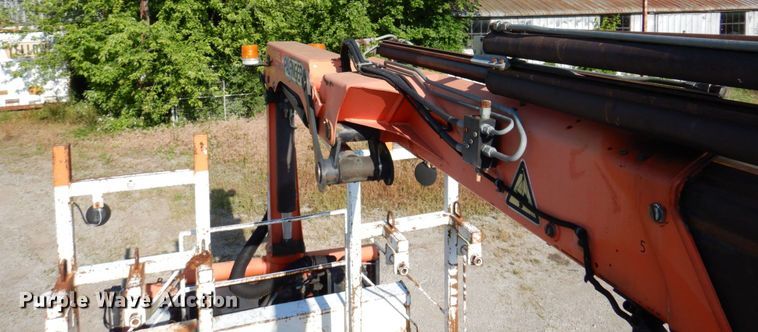 image for item KR9302 2005 Freightliner Business Class M2  crane truck