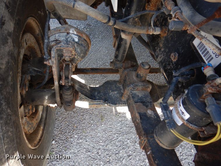 image for item KR9302 2005 Freightliner Business Class M2  crane truck