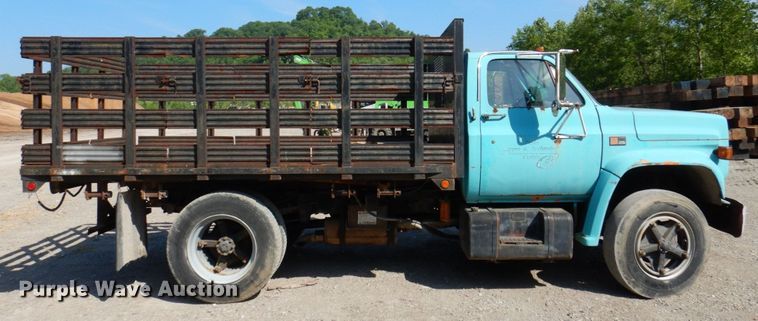 image for item KR9305 1983 GMC C6000  dump flatbed truck